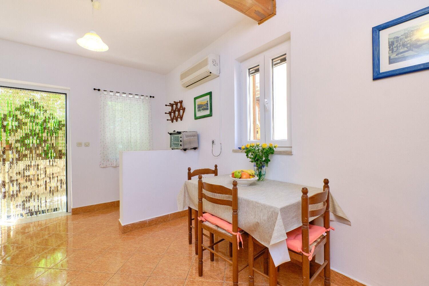 מאלי לוסיניי Apartments Nada - 150 M From Sea מראה חיצוני תמונה